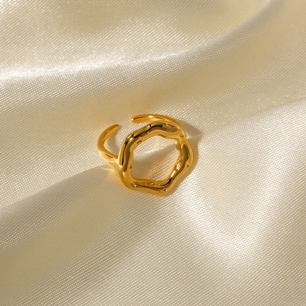 טבעת דונאט ייחודית Circle Charm