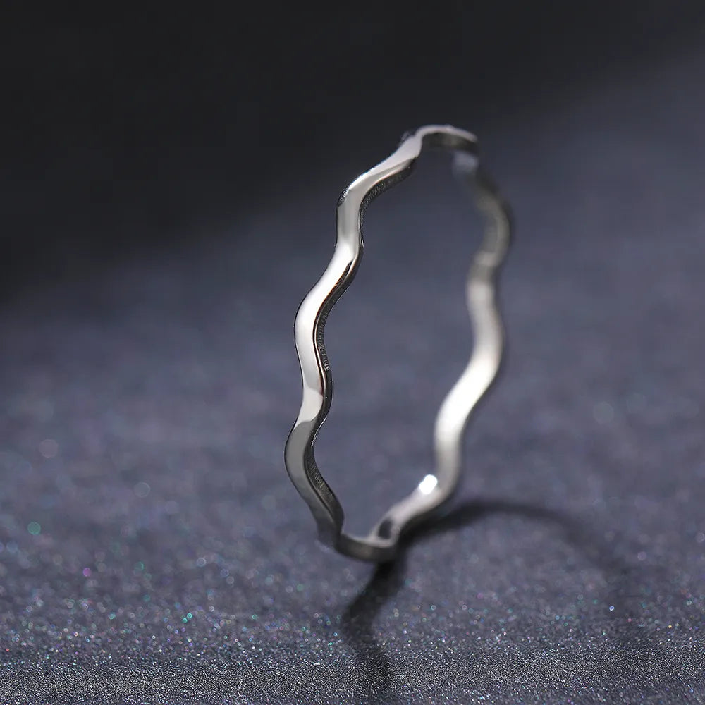 טבעת קו Minimalist Wave