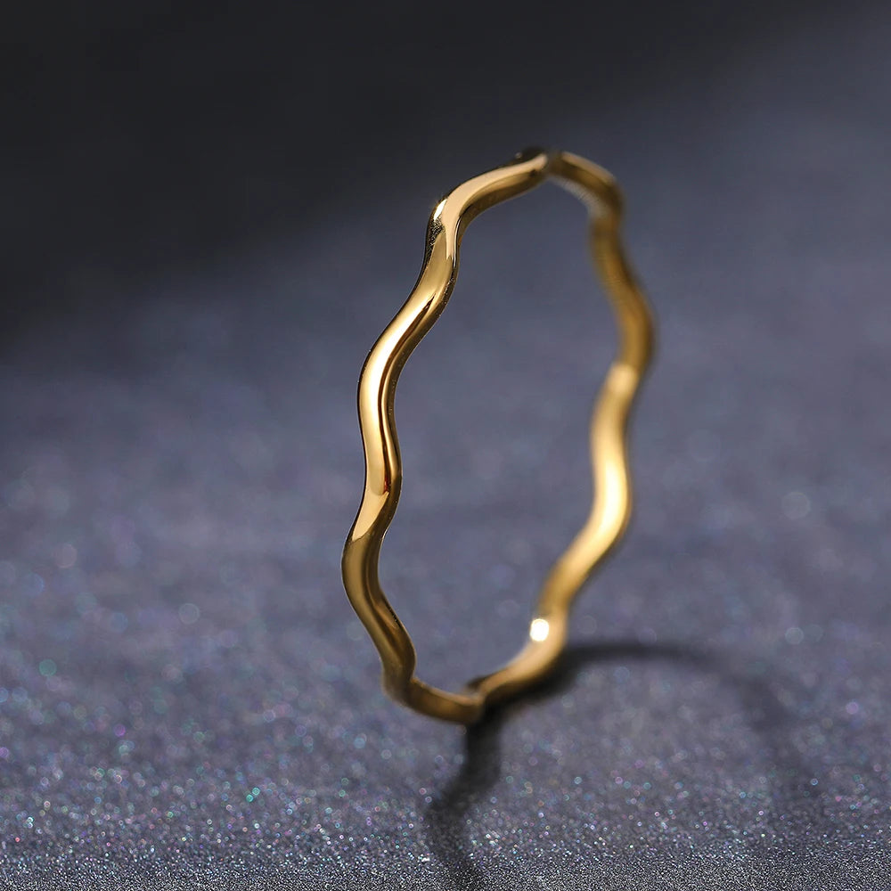 טבעת קו Minimalist Wave