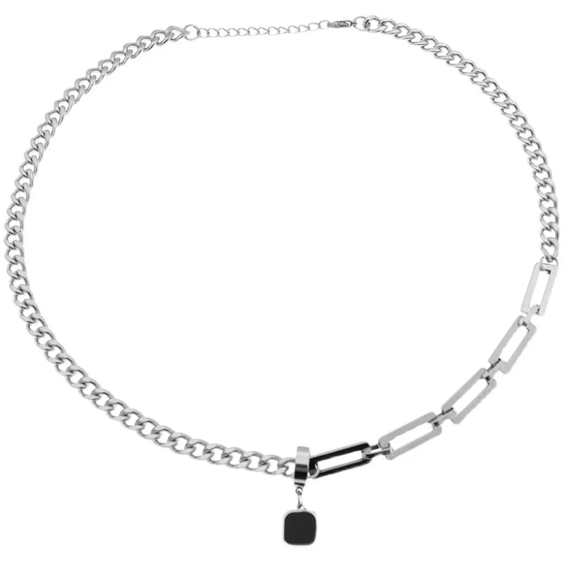 שרשרת Geometric Contrast