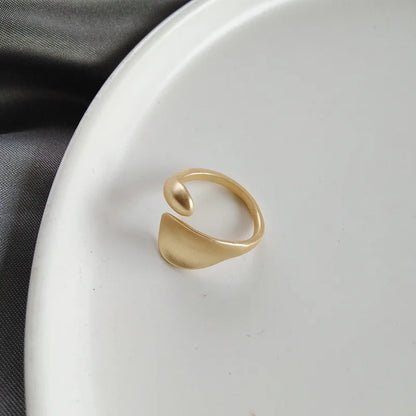 טבעת פתוחה מינימליסטית Minimalist Open Ring