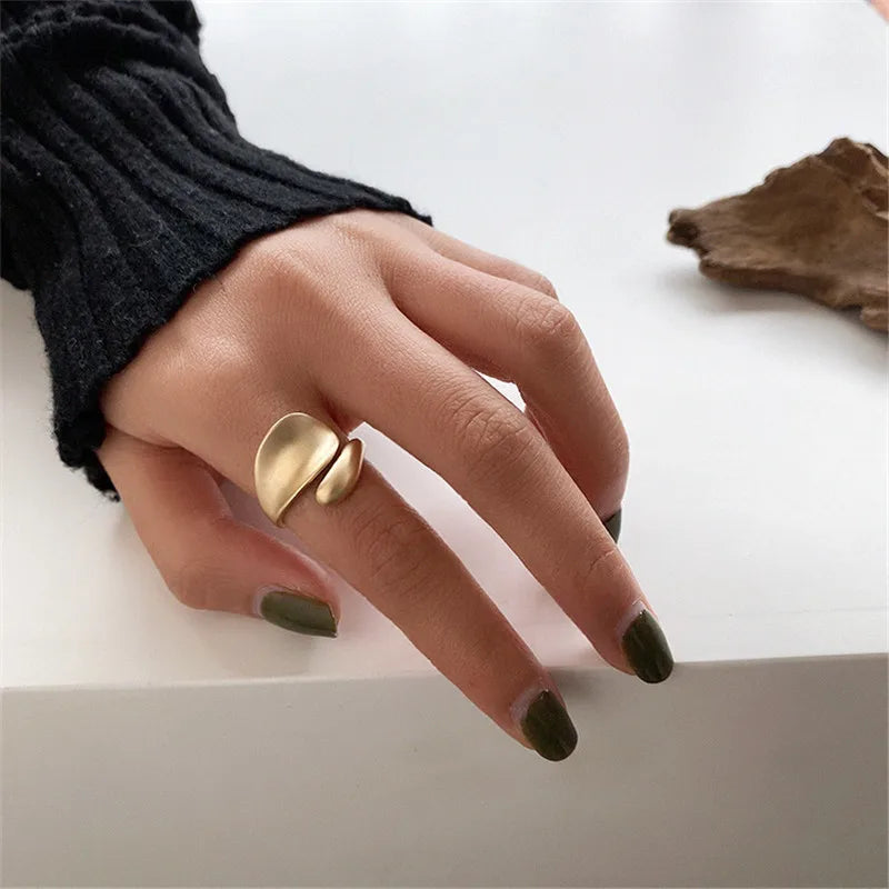 טבעת פתוחה מינימליסטית Minimalist Open Ring
